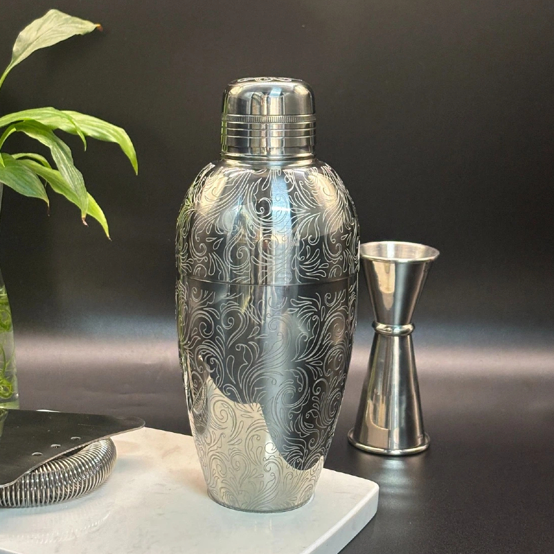Wind Wave Pattern etched 3-Piece cobbler shaker