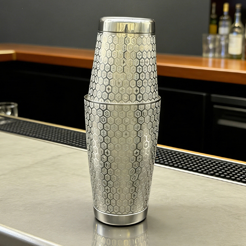 Mystic Symbol Honeycomb Etched Boston Shaker | Silver